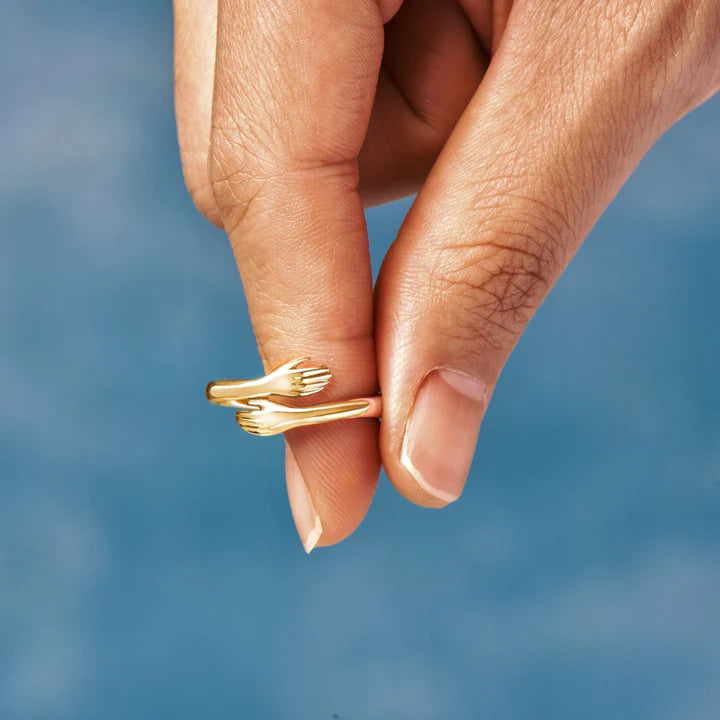 Hand Hug Ring
