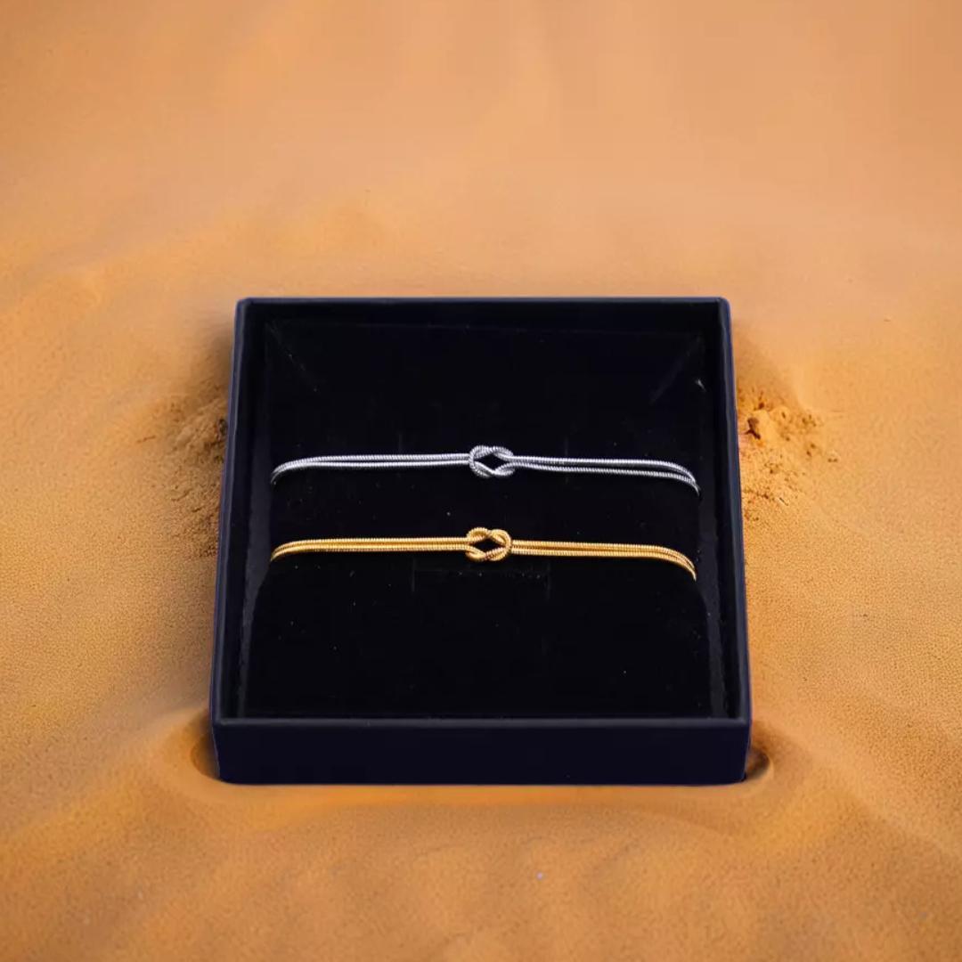 Coppia di 2 Bracciali Nodo dell'Amore - Confezione Regalo con Certificato di Promessa