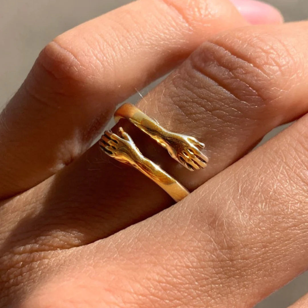 Hand Hug Ring